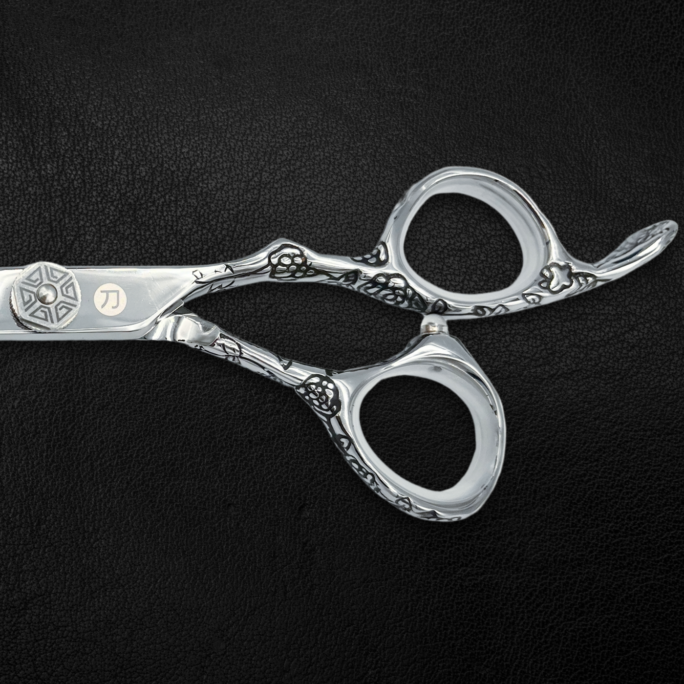 6" Engraved Flower Hair Shears Set from Saki Shears