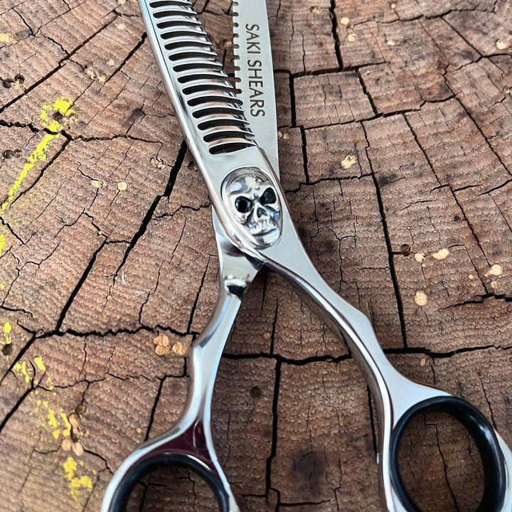 Saki Tachi Skull Barber Shears Set